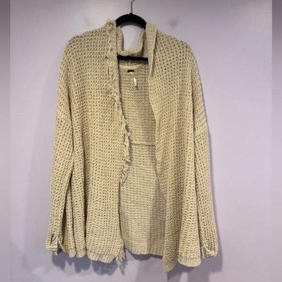 Free People beach crochet tan cardigan - Picture 1 of 4